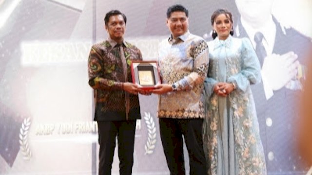 Pj Sekda Makassar, Firman Hamid Pagarra saat menghadiri acara kenal pamit Kapolres Pelabuhan Makassar yang baru di Swissbell Hotel, Makassar, Senin (8/7/2024). (Foto: Istimewa)