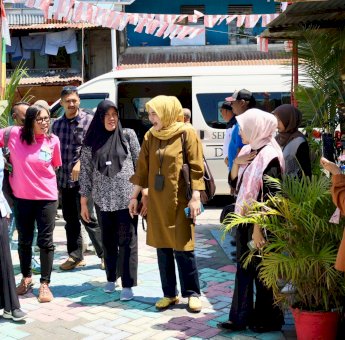 Kunjungan ke Longwis, Kementerian Kominfo Terkesima dengan Pembengembangan UMKM di Makassar