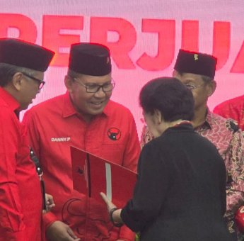 Rekomendasi Diserahkan Megawati, PDIP Resmi Usung Danny-Azhar di Pilgub Sulsel 2024