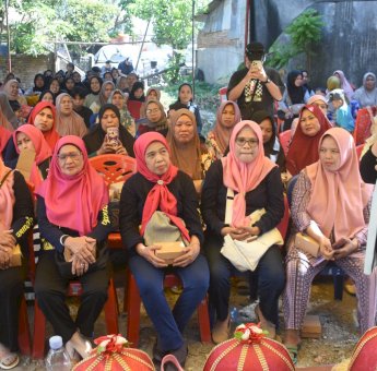 Sambangi 3 Kelurahan di Biringkanaya, Rezki Lutfi Dengar Keluhan Emak-emak Soal Pendidikan dan Kesehatan