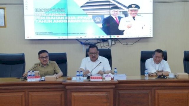 Sekda Provinsi Sulawesi Selatan, Jufri Rahman melakukan rapat bersama Banggar DPRD Sulsel, Senin (19/8/2024). (Foto: Istimewa)