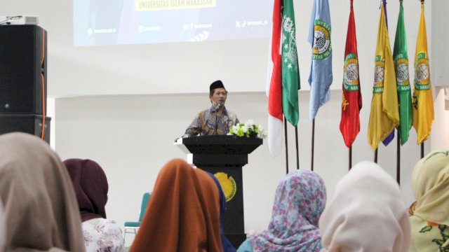 Anggota Bawaslu Sulsel, Saiful Jihad saat memberikan sambutan dalam kegiatan 'Bawaslu Ngampus' di Universitas Islam Makassar (UIM) Al-Gazali, Makassar, Kamis (22/8/2024). (Foto: Istimewa)