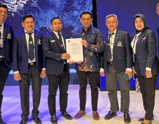 Tasming Hamid-Hermanto Resmi Terima Formulir B1 KWK DPP NasDem