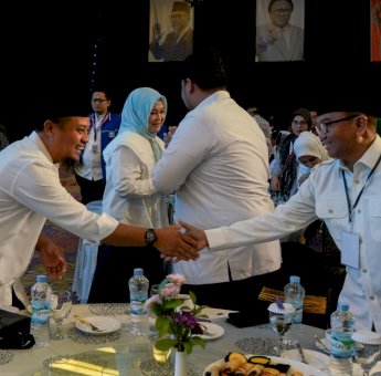 Mantan Wagub Sulsel Beri Dukungan ke Andi Sudirman Sulaiman dan Fatmawati Rusdi
