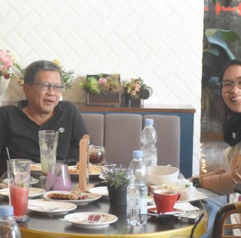 Punya Gagasan Besar, Rocky Gerung Nilai Rezki Lutfi Pemimpin Masa Depan