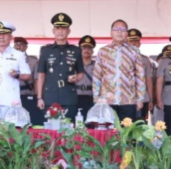 Danny Pomanto Ramaikan Pelantikan dan Pengambilan Sumpah 209 Bintara Polri