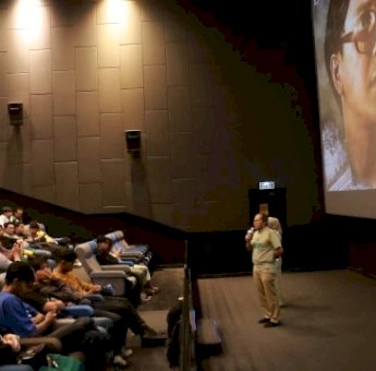 Danny Pomanto dan KAHMI Makassar Nobar Film Biografi Pendiri HMI Lafran Pane