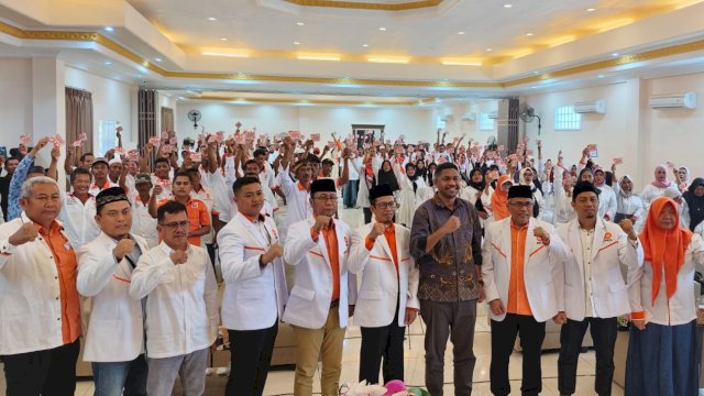 Kegiatan konsolidasi struktur dan visi-misi Paslon Pilkada 2024 DPW PKS Papua Selatan. (Hendrik Resi / Republiknews.co.id)