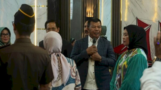 Bupati Bulukumba Andi Muchtar Ali Yusuf (Pegang Mic) saat menghadiri peresmian Pelayanan Terpadu Satu Pintu (PTSP) Modern berbasis Teknologi Informasi (IT) Pengadilan Negeri Bulukumba. [FOTO : Humas Pemkab Bulukumba]