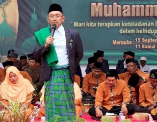 Peringatan Maulid Nabi, Wabup Merauke Ajak Umat Tingkatkan Persatuan dan Kerukunan