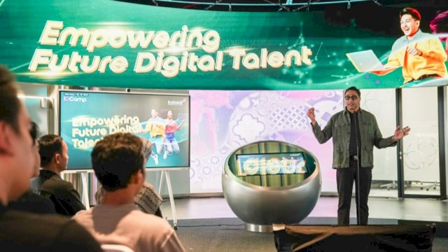 President Director&nbsp;dan&nbsp;Chief Executive Officer Indosat Ooredoo Hutchison Vikram Sinha saat memberika sambutan pada pagelaran Empowering Future Digital Talent. (Dok. Indosat Ooredoo Hutchison)