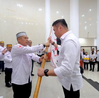 Adnan Lantik Daeng Ical Jadi Ketua PMI Makassar