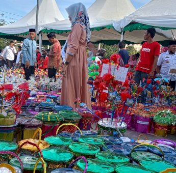 2.520 Bakul Disiapkan Pemkab Gowa Peringati Maulid Nabi, Warga Antusias Berebut