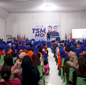 Komitmen Menangkan Paslon TSM MO, Warga Padati Posko Pemenangan Tasming Hamid-Hermanto