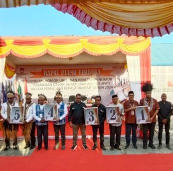 5 Paslon Tarik Nomor Urut, Ketua KPU Ingatkan Penyelenggara ‘Tak Bermain Api Pilkada’