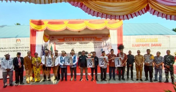 5 Paslon Tarik Nomor Urut, Ketua KPU Ingatkan Penyelenggara &#8216;Tak Bermain Api Pilkada&#8217;