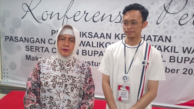 Pasangan Bakal Calon Wali Kota dan Wakil Wali Kota Makassar, Indira Yusuf Ismail-Ilham Ari Fauzi usai mengikuti tahapan pemeriksaan kesehatan di RS Unhas, Makassar, Senin (2/9/2024). (Foto: Istimewa)