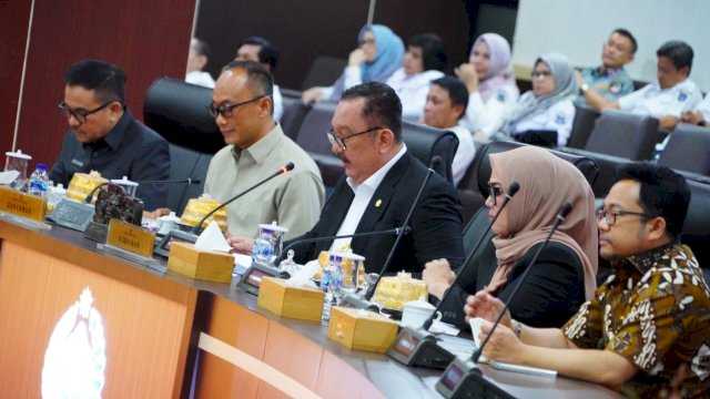 Suasana rapat paripurna pengantar nota keuangan di Kantor DPRD Sulsel, Rabu (4/9/2024). (Foto: Istimewa)