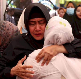 Ketua TP PKK Kota Makassar Beri Dukungan Moril untuk Istri Almarhum Camat Ujung Pandang