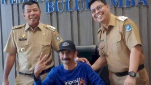 Foto bersama, Andi As'ad Laki dengan Bupati Andi Utta dan wakil Bupati Andi Edy Manaf saat perayaan ulang tahun Edy Manaf beberapa waktu lalu. [FOTO. IST]