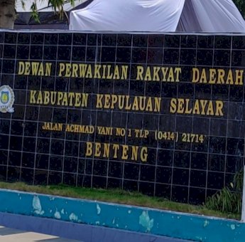 Dua Fraksi di DPRD Selayar Absen, Pengesahan AKD Dipertanyakan