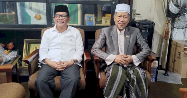 Mohon Doa Restu, Azhar Arsyad Silaturahmi ke Kediaman Pimpinan Pondok Pesantren DDI Mangkoso