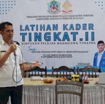 Berbagi Ilmu, Kadis Kominfo dan Statistik Jeneponto Jadi Narasumber di Latihan Kader II HPMT