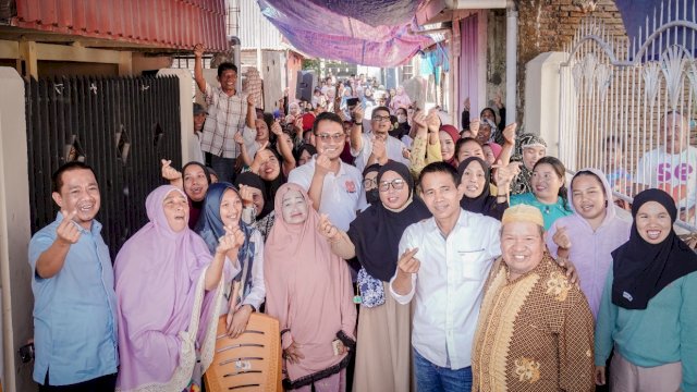 Pasangan bakal calon Wali Kota dan Wakil Wali Kota Makassar, Andi Seto Gadhista Asapa dan Rezki Mulfiati Lutfi, berkomitmen untuk mengurangi pengangguran di Makassar melalui program pembinaan UMKM. (Foto: Istimewa)