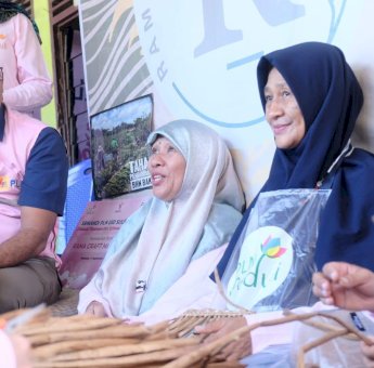 Srikandi PLN Hadir Beri Dukungan TJSL Hingga UMKM di Kota Makassar