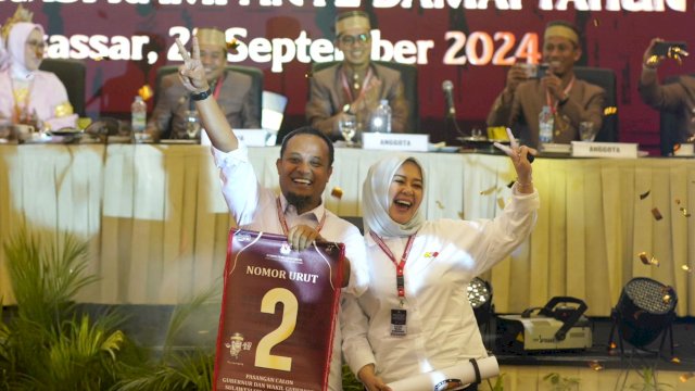 Pasangan Andi Sudirman Sulaiman-Fatmawati Rusdi (Andalan Hati) melenggang ke kontestasi Pilgub Sulsel 2024 dengan menggunakan nomor urut 2. (Foto: Istimewa)