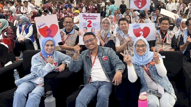 Pasangan Calon Wali Kota dan Wakil Wali Kota Makassar, Andi Seto Asapa-Rezki Mulfiati Lutfi mendapatkan nomor urut 2 untuk mengarungi pertarungan di Pilwalkot Makassar 2024. (Foto: Istimewa)