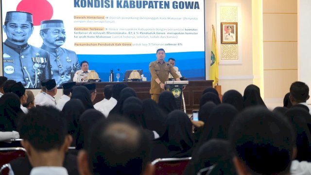 Bupati Gowa, Adnan Purichta Ichsan saat menghadiri Sosialisasi Peraturan Menteri Agama (PMA) Nomor 16 Tahun 2020 Tentang Komite Madrasah Kementerian Agama Kabupaten Gowa, di Baruga Tinggimae, Rujab Bupati Gowa, kemarin. (Dok. Humas Gowa)