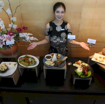 Menginap di ASTON Makassar Makin Lengkap Ditemani Menu-Menu Lezat