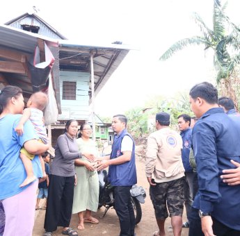 Tasming-Hermanto Sapa Warga Lemoe, Blusukan Demi Aspirasi dan Pemerataan Pembangunan