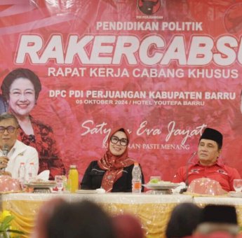 Alyas Tegaskan Militansi PDIP Barru untuk Menangkan Andi Ina dan Abustan: Tegak Lurus Sampai ke Akar