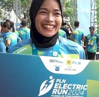 Para Juara Bersuka Cita di PLN Electric Run 2024