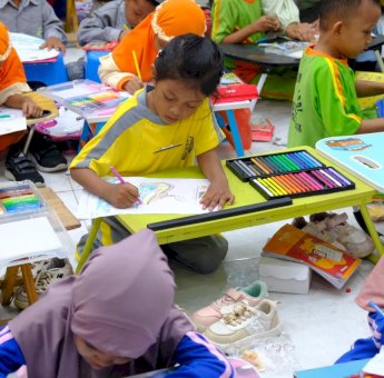 Ratusan Anak-Anak Gowa Ikut Lomba Mewarnai HUT Sulsel Ke-355