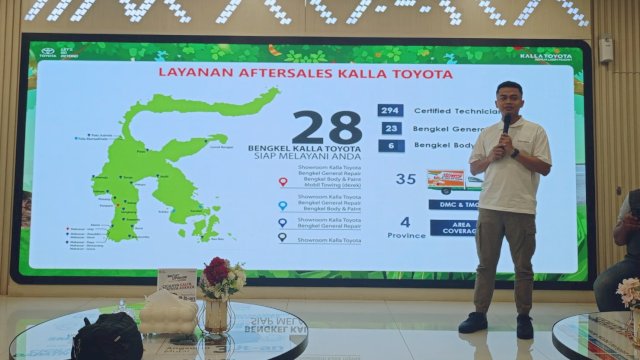 Aftersales Manager Kalla Toyota Abdul Hanan di sela-sela Prescon Pesta Rangga, di Toyota Outlet MaRI, kemarin. (Dok: Chaerani/Republiknews.co.id)