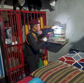 Rutan Kelas IIB Malino Gelar Sidak Malam, Pastikan Blok Hunian Aman dari Barang Terlarang