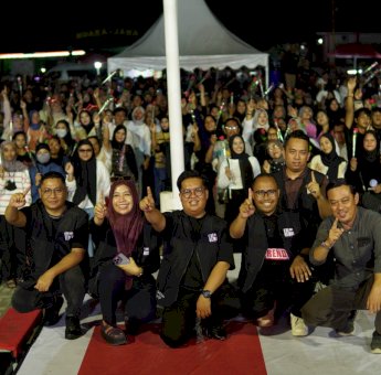 Rendi Solihin Pukau Milenial dan Gen-Z di Kampanye Temu Tawa di Muara Jawa