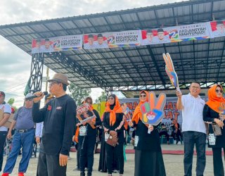 Calon Wabup Kutim Mahyunadi Janji Beri Rp 25 ke Ibu-Ibu Pelaku Usaha