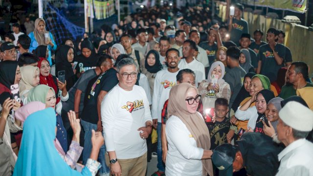 Ket : Relawan Kawan 54 Dukung Andi Ina-Abustan