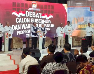 Debat Pertama Cagub Papua Selatan, Masyarakat Diminta Cerdas Memilih