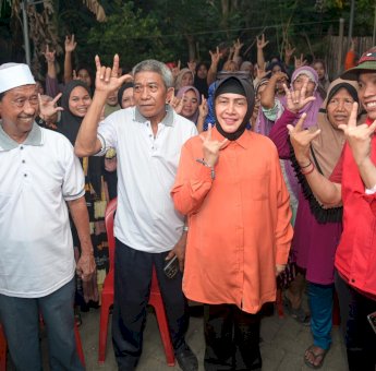 Indira Yusuf Ismail Jawab Keluhan Warga Masale Soal Jalan Belum Teraspal