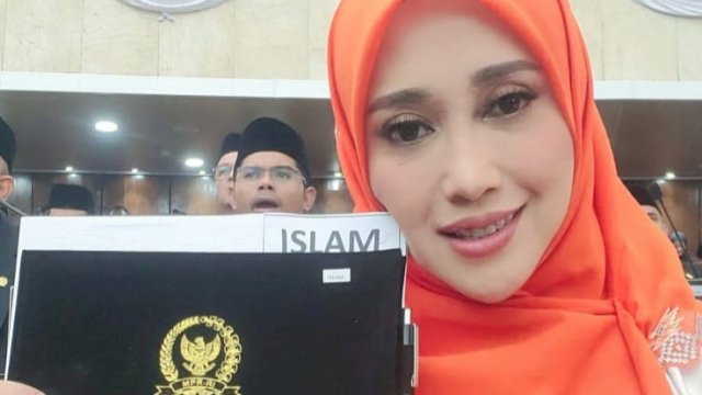 Meity Rahmatia resmi dilantik sebagai anggota DPR RI periode 2024-2029, Selasa (1/10/2024). (Foto: Istimewa)