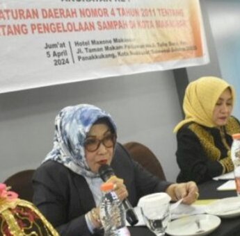 Apiaty Amin Syam Harap Warga Makassar Bijak Kelola Sampah