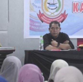 Legislator DPRD Makassar Arifin Kulle Ingatkan Perokok Soal Perda KTR
