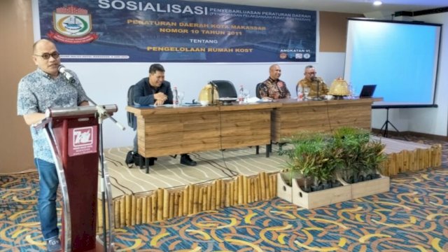 Anggota DPRD Makassar, Irwan Djafar menggelar sosialisasi Perda nomor 10 tahun 2011 tentang Pengelolaan Rumah Kost di Hotel Grand Maleo, Makassar, Selasa (4/6/2024). (Foto: Istimewa)