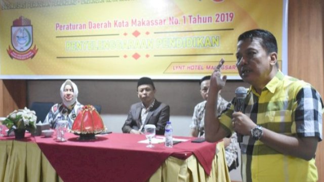 Anggota DPRD Makassar, Abdul Wahab Tahir menggelar Sosialisasi Perda Nomor 1 Tahun 2019 tentang Penyelenggaraan Pendidikan di Hotel Lynt, Jalan Hertasning, Jumat (14/6/2024). (Foto: Istimewa)