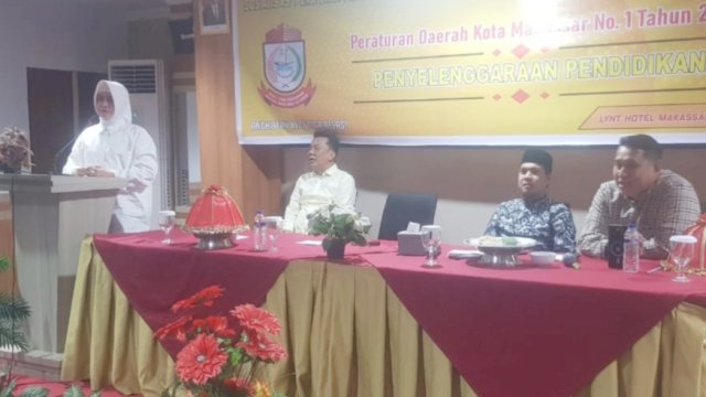 Anggota DPRD Makassar, Abdul Wahab Tahir menggelar Sosialisasi Perda Nomor 1 Tahun 2019 tentang Penyelenggaraan Pendidikan di Hotel Lynt, Jalan Hertasning, Minggu (23/6/2024). (Foto: Istimewa)